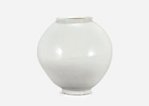 Dal hangari (Porcelaine, blanc lune)