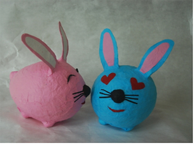 닥종이로 만든 동물 저금통