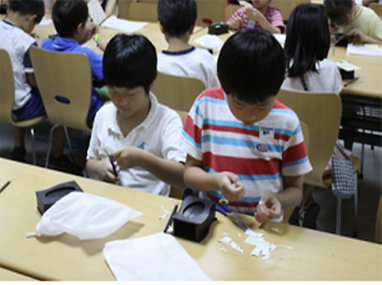 교육중인 어린이