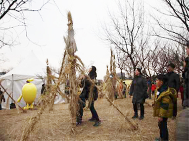 볏가릿대 세우기