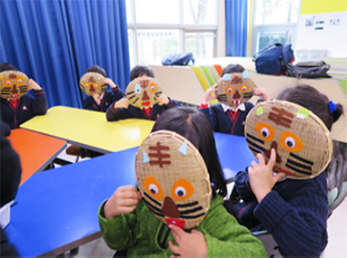 해와 달이 된 오누이 교육중인 어린이들