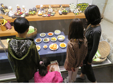 교육중인 어린이들