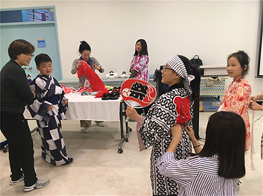 교육중인 어린이 모습