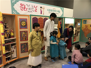 인도 꾸러미 교육 모습