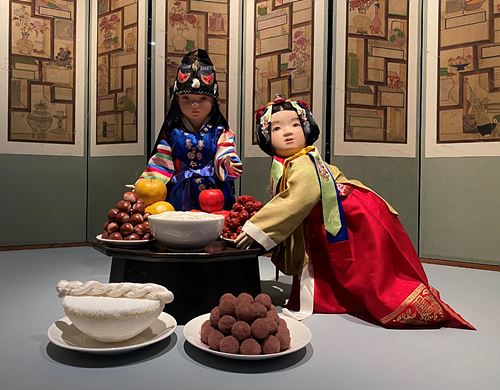 상설전시관3 출생 전시관 모습