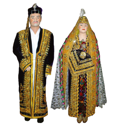 빌루르 초폰을 입고 결혼하는 신랑 신부의 모형 이미지