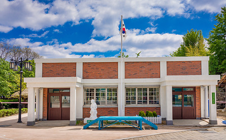 Bukchon National Peoples’ School